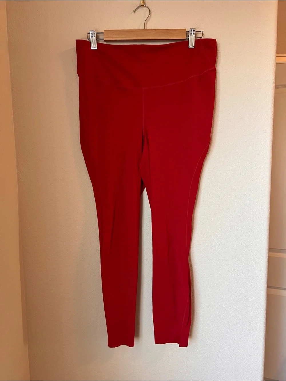Lululemon Base Pace High-Rise Tight 25